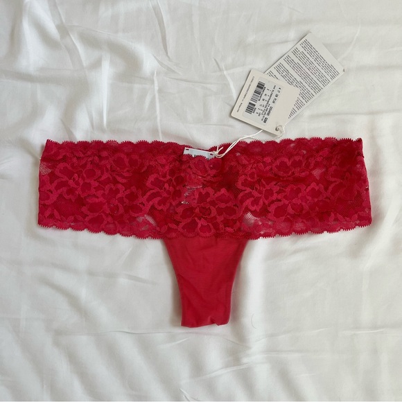 La Perla Other - NWT La Perla primaries lace pink thong panty S